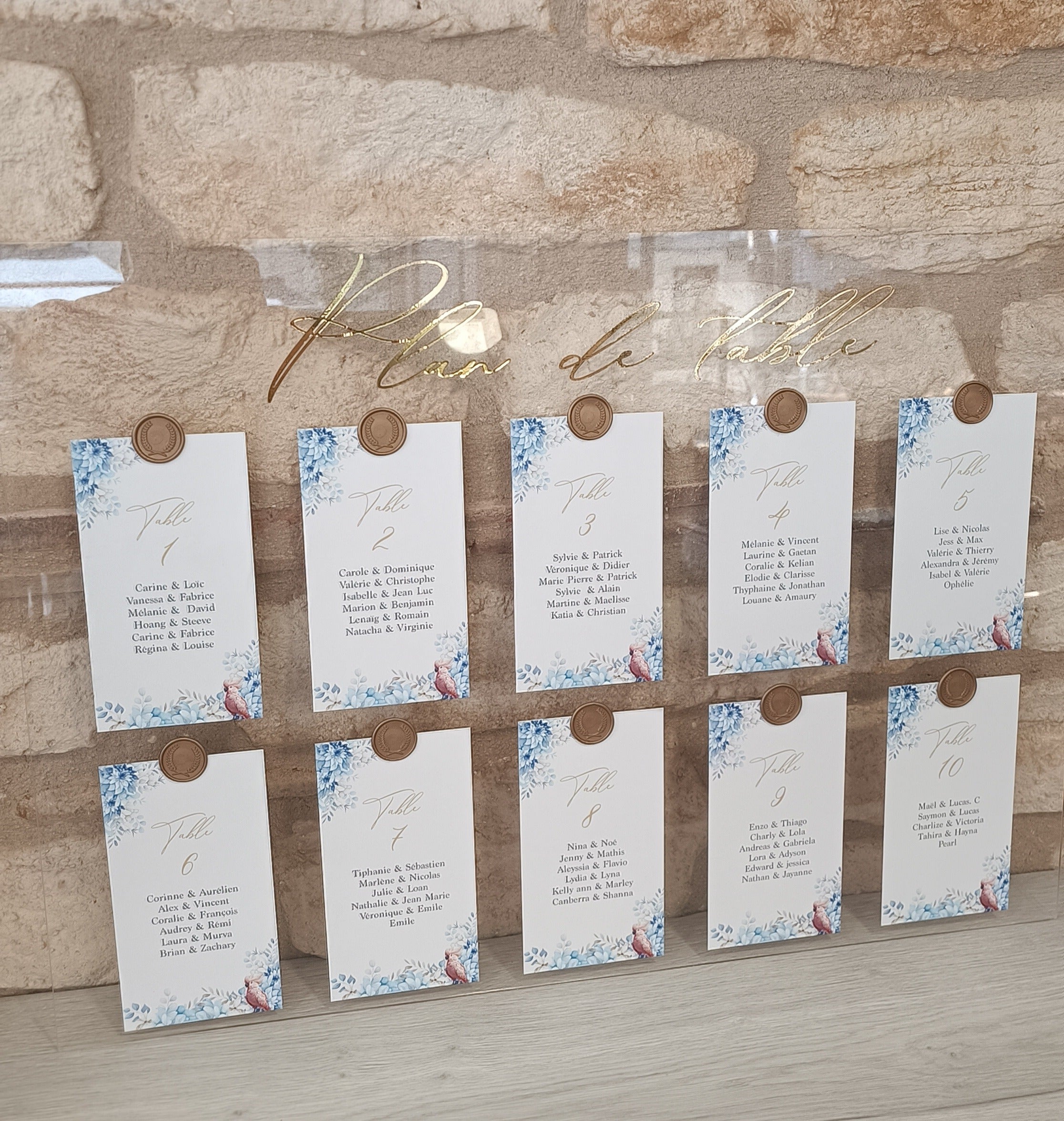 Plan de table en plexi avec cachets de cire - fleurs bleue