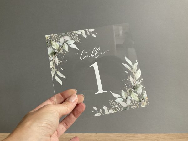 Numéros / noms de table en plexi pour décoration de table mariage